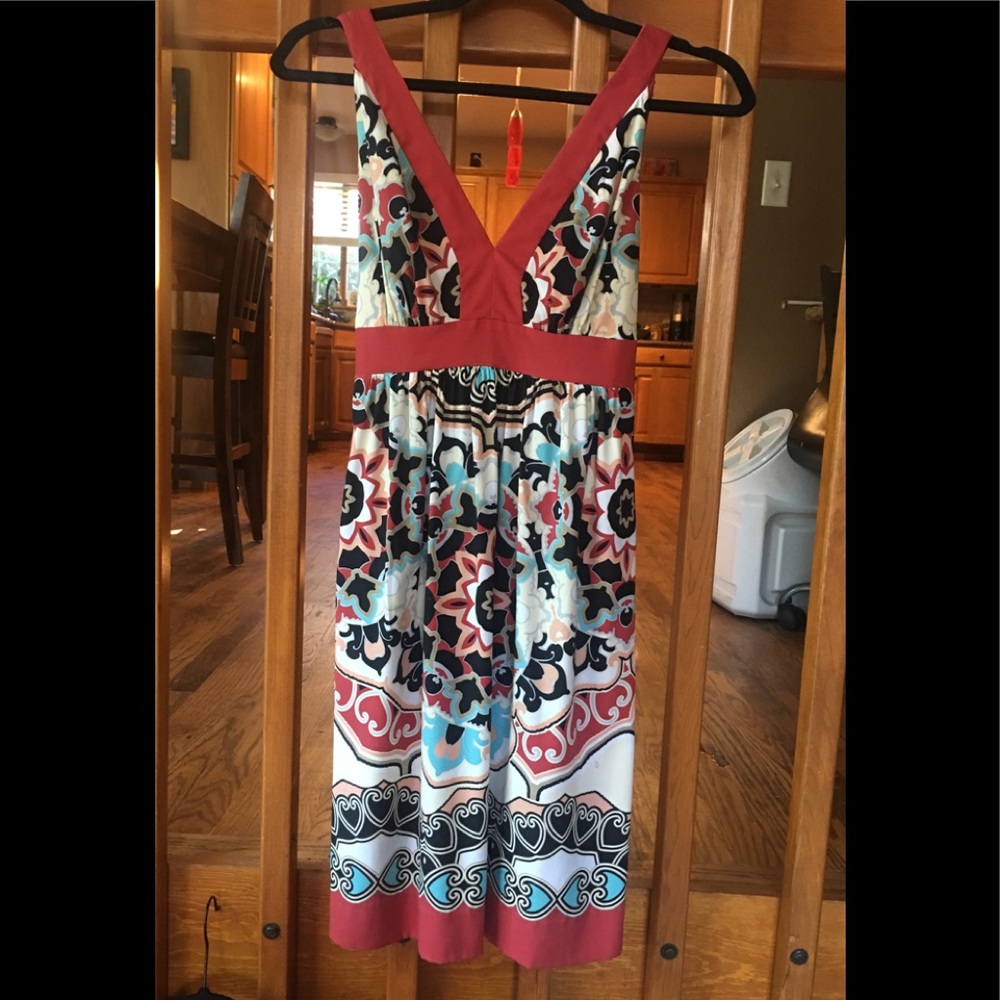 Trulli Sleeveless Tie Back Silky Summer Dress 6P